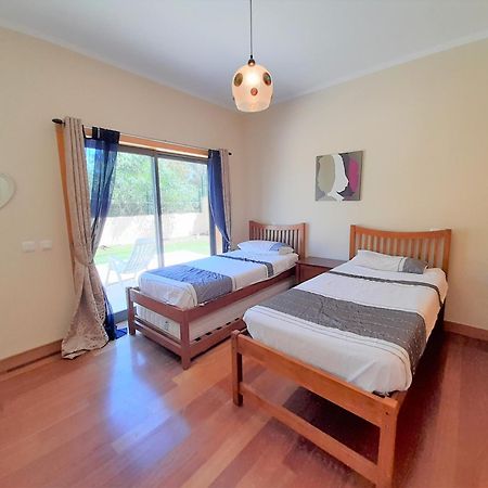 Villa Paula With Private Pool Close To The Beach And Strip Albufeira Exterior foto